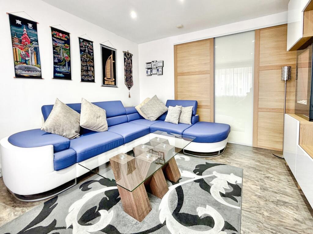 House in Newcastle upon Tyne - More