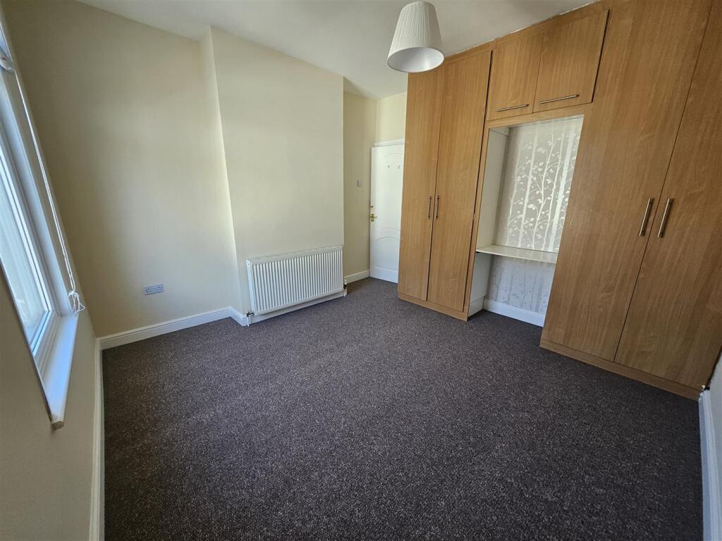 House in Sheffield - View 4
