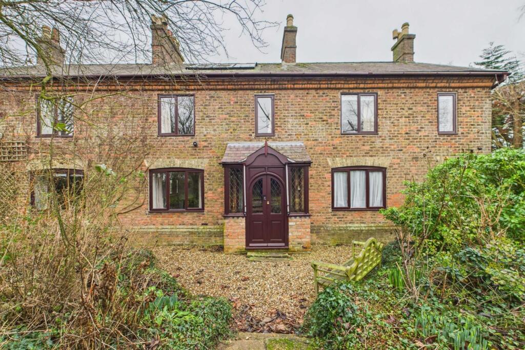 Main image of property: East Bank, Wingland, Sutton Bridge, Spalding