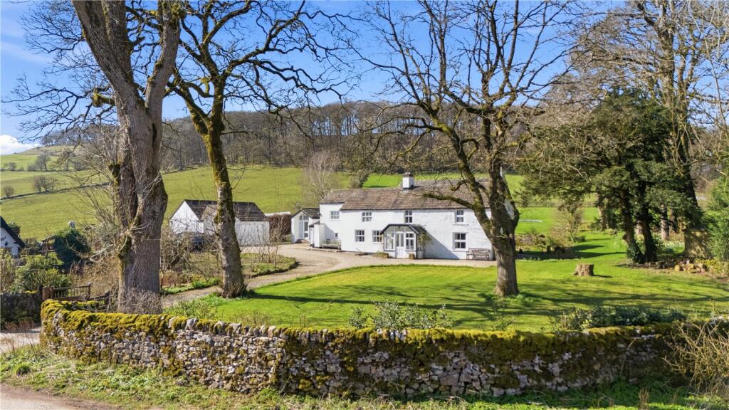 Main image of property: Cottage Of Content, Fern Road, SK17