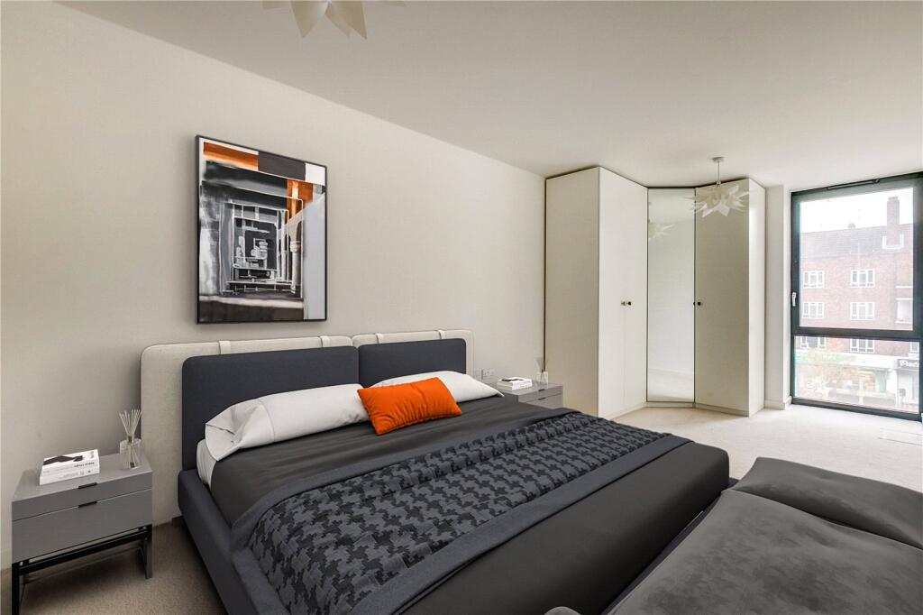 Apartment in London - View 5