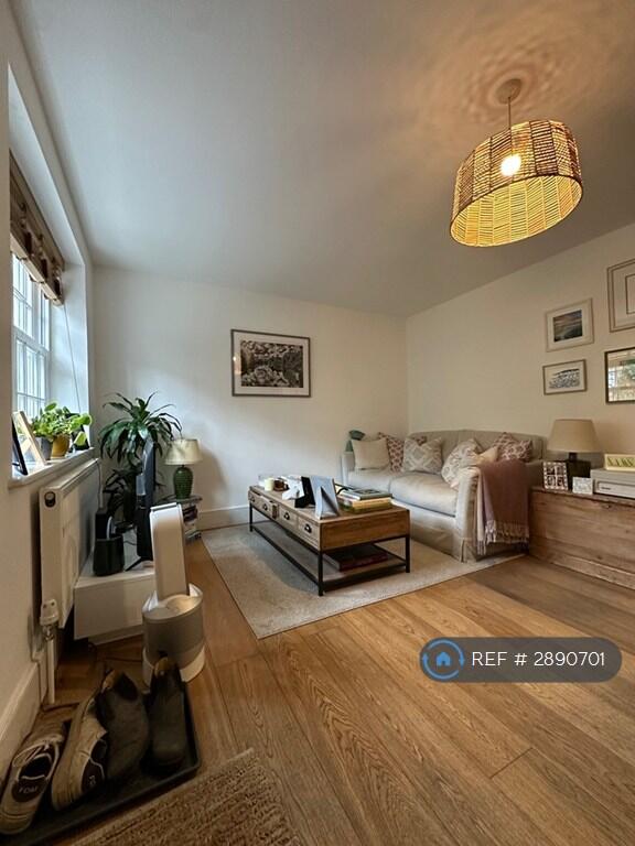 Main image of property: Leighton Road, London, NW5