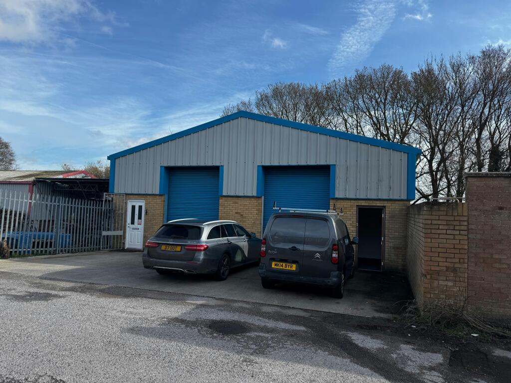 Main image of property: Unit 8, Babylon View Oxford Road, Pen Mill Trading Estate, Yeovil, BA21 5HR