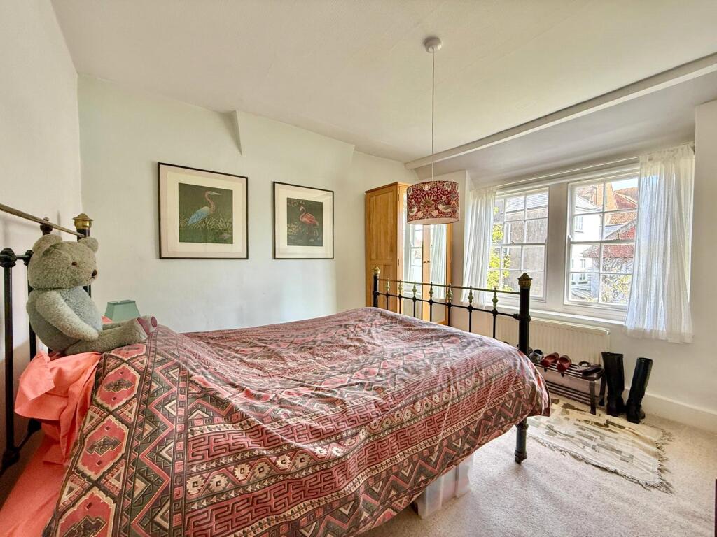 House in Eastbourne, East Sussex - More