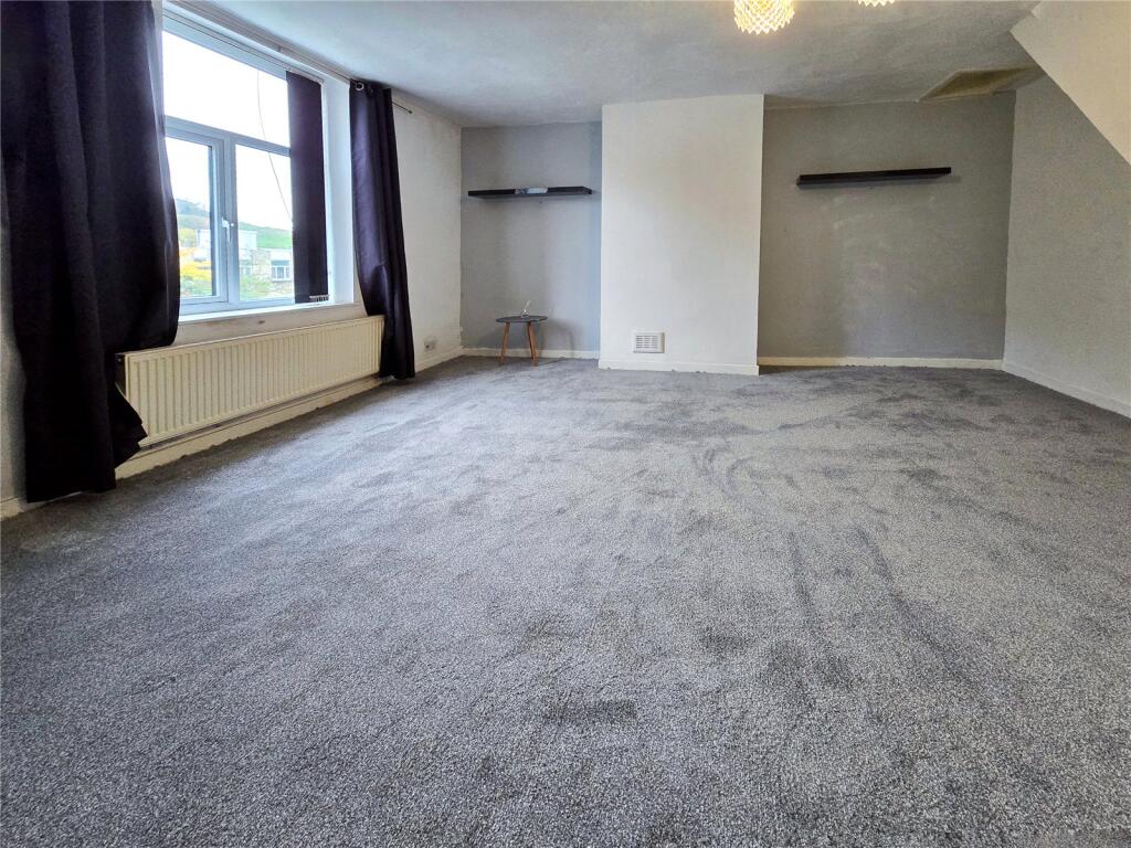 Bacup Road, Rawtenstall, Rossendale, BB4 photo 4