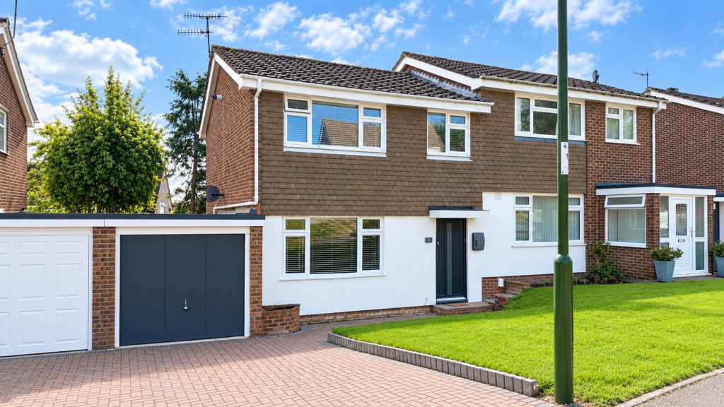 3-bed semi-detached on 3, Berberis Court, Shoreham-By-Sea, £475,000