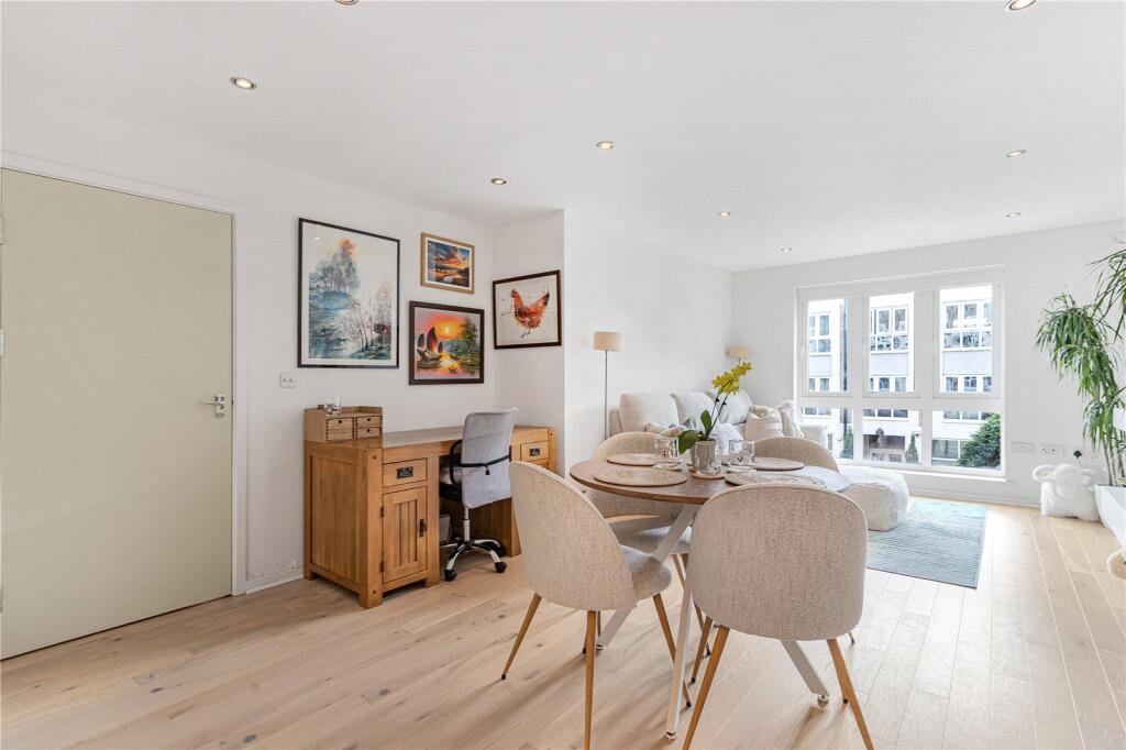 Apartment in London - More
