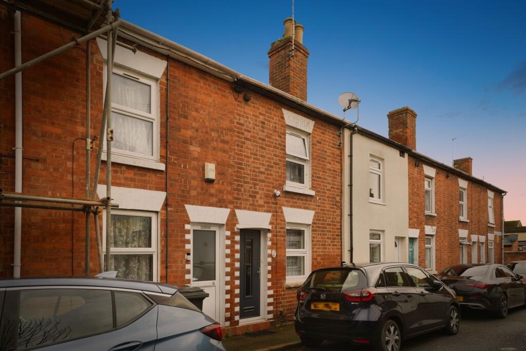Main image of property: Daventry Terrace, GLOUCESTER, Gloucestershire, GL1