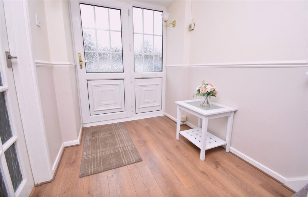 House in Bracknell - View 2