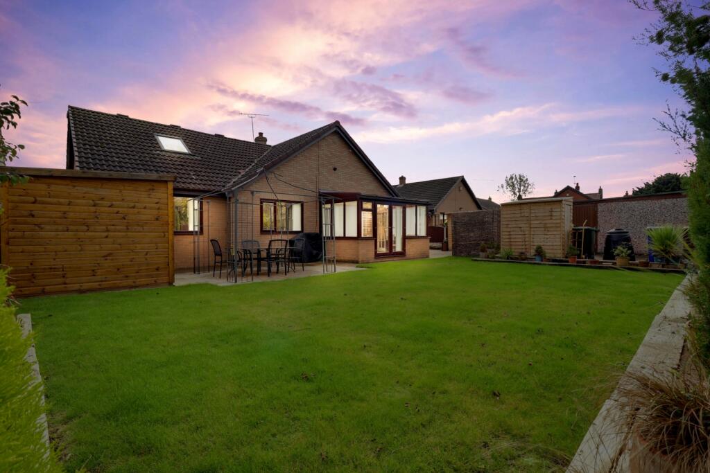 Wrights Lane, Cridling Stubbs, Knottingley, West Yorkshire, WF11 photo 2