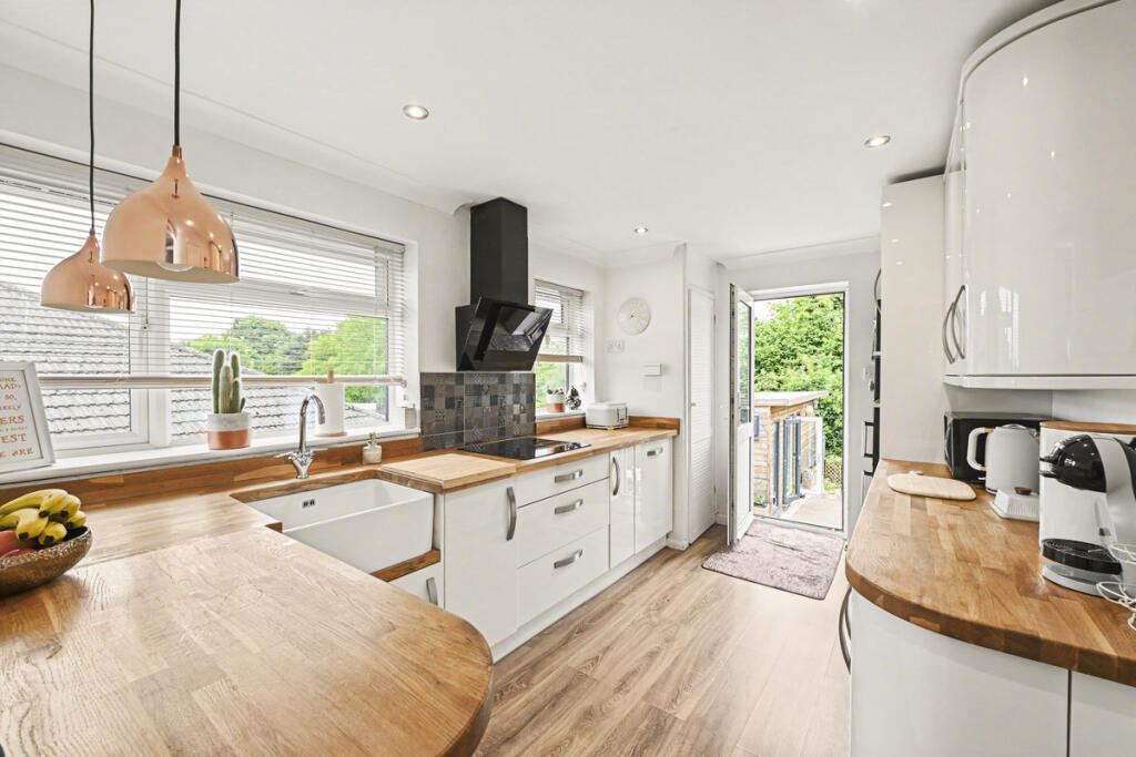 House in Lye Green, Hilltop, Chesham - View 5