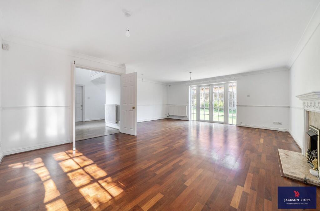 House in Northampton - View 5