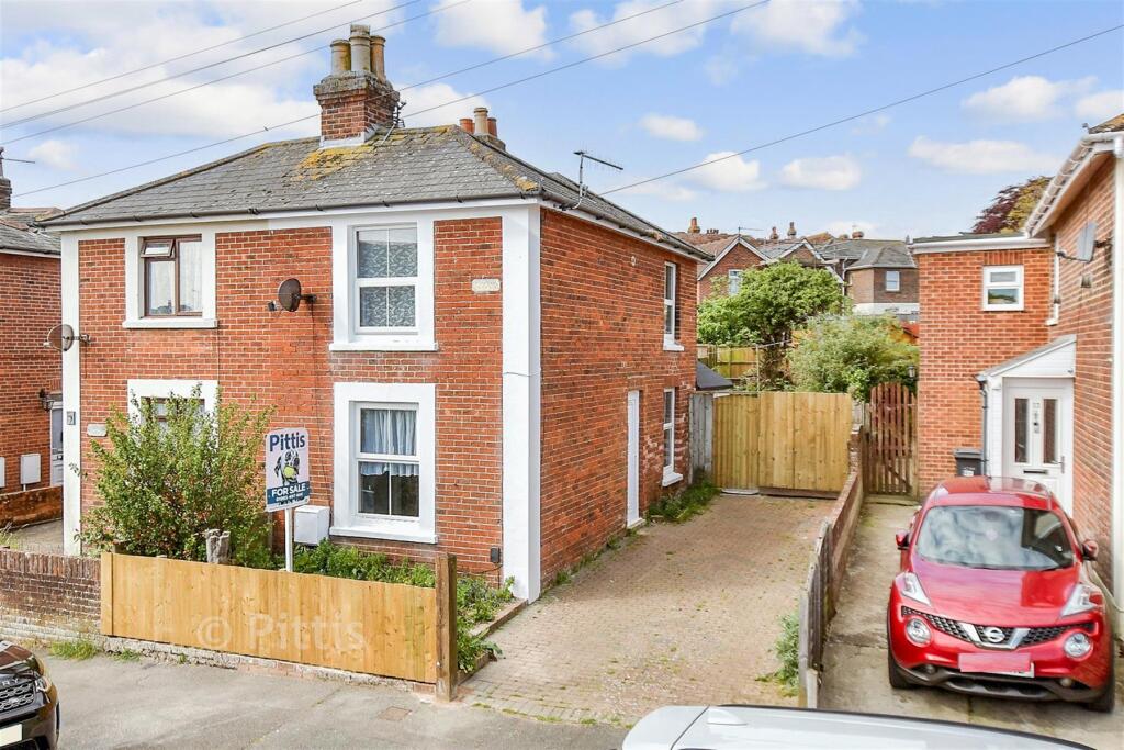 Main image of property: Cross Street, Sandown, Isle of Wight