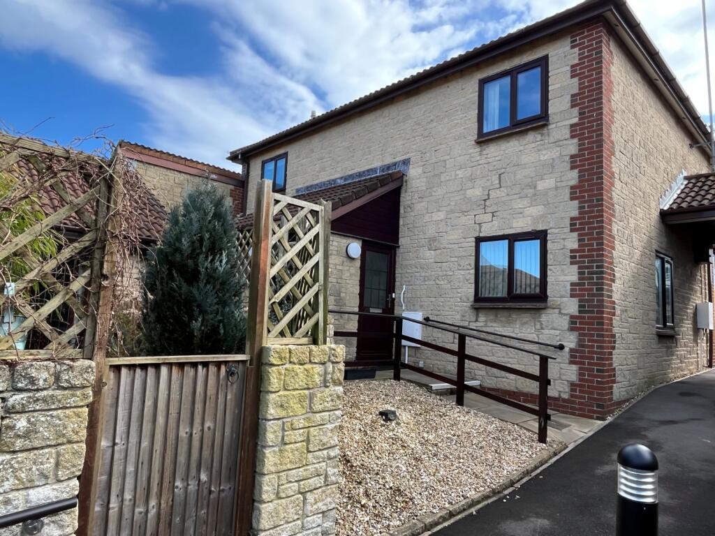 Main image of property: Kingshill Gardens, Nailsea, North Somerset, BS48
