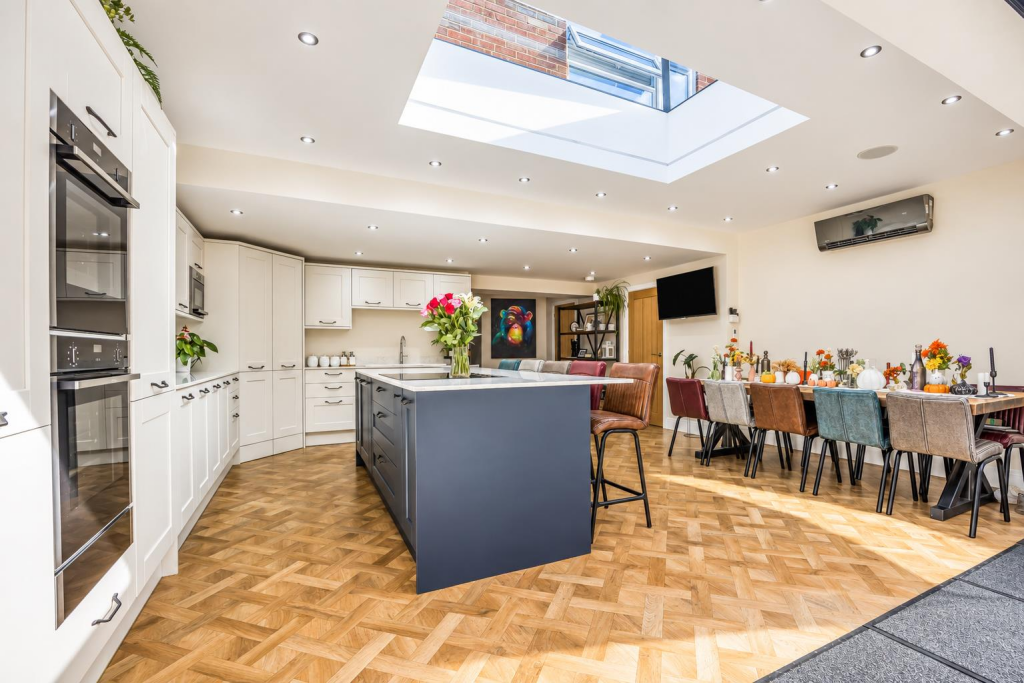 House in Portsmouth - View 5