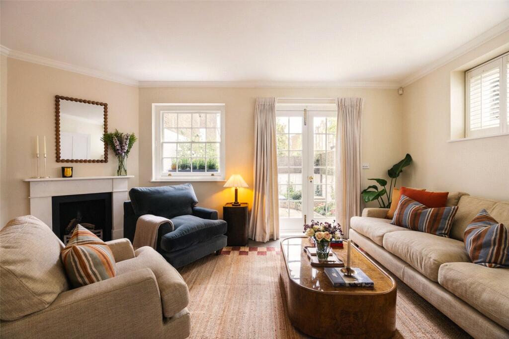 Main image of property: Victoria Grove Mews, Notting Hill, London, W2