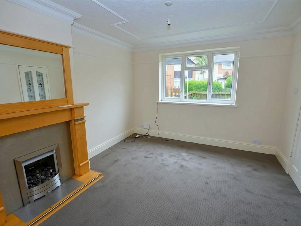House in Hull - More