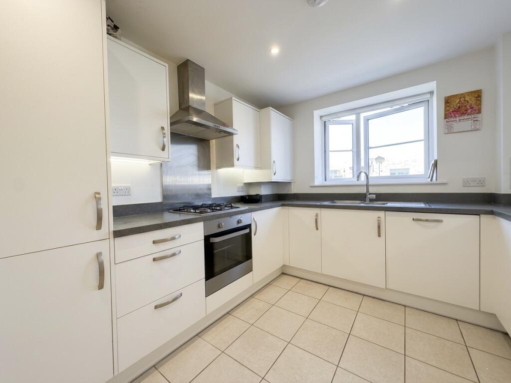 House in Redhill - More