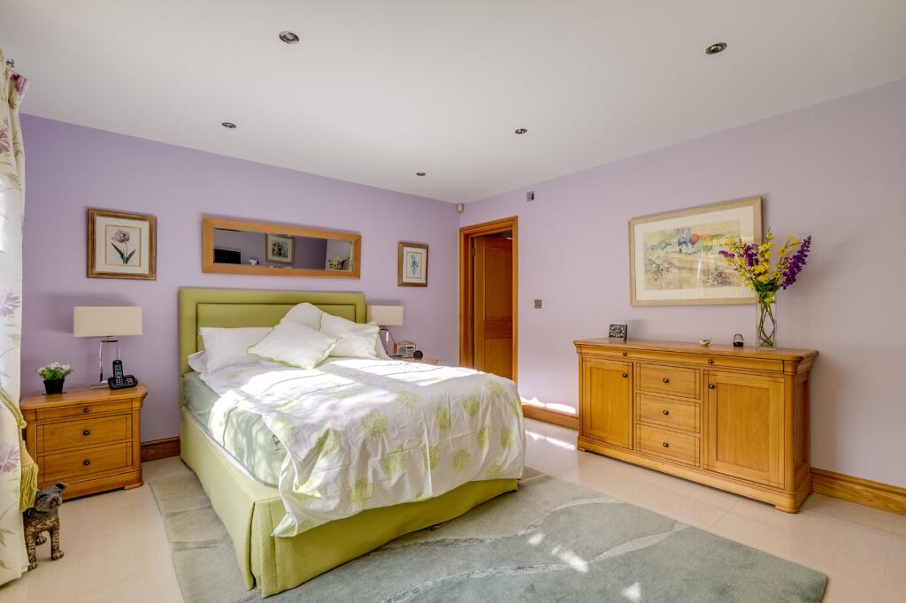 Additional image 11 of Oaklea, Oaklands, Welwyn, Hertfordshire, AL6