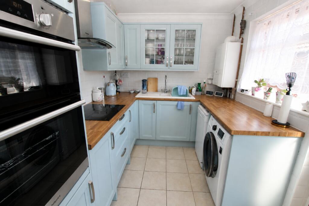 House in Canterbury - View 4