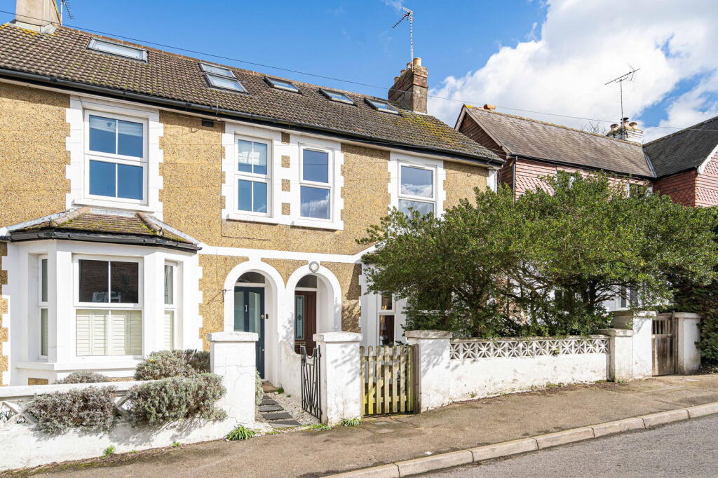 Main image of property: Down Road, Merrow, GU1