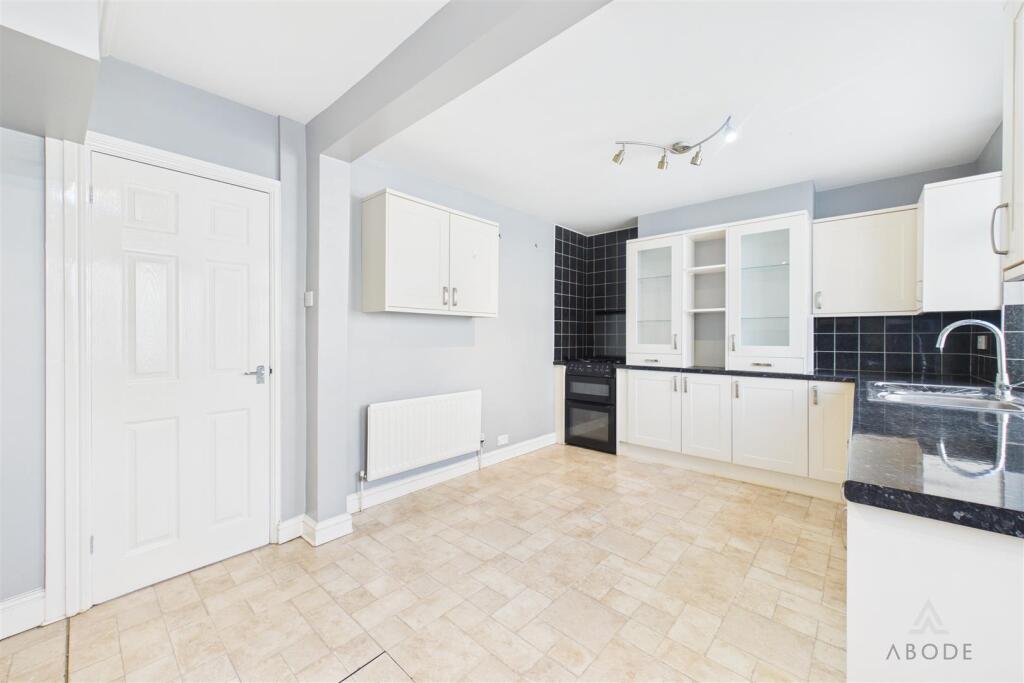 House in Dudley, West Midlands - View 5