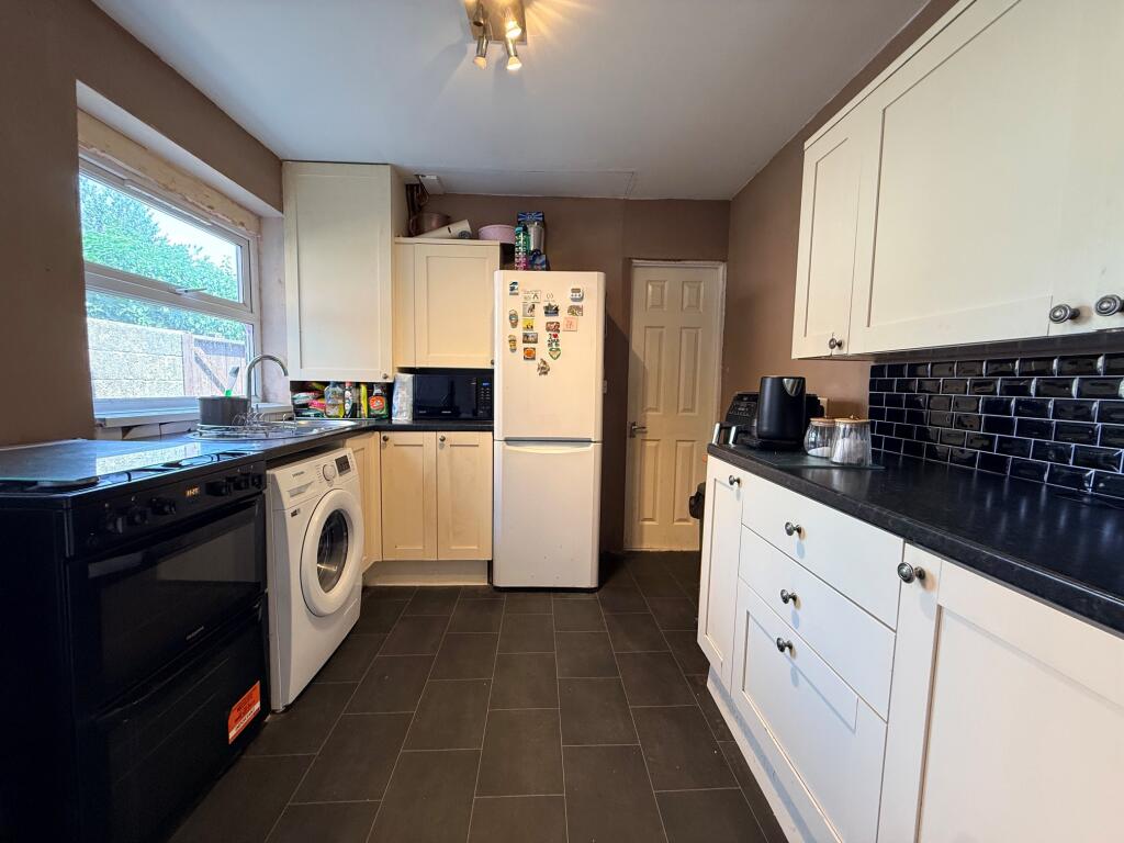 House in Yeovil, Somerset - View 3