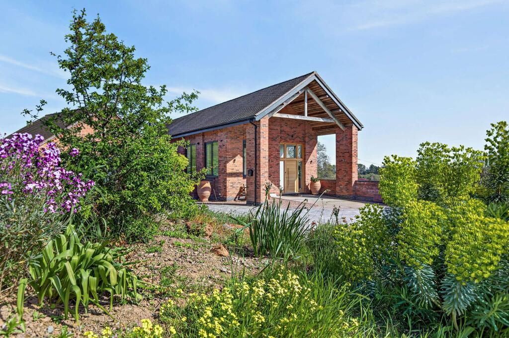 4-bed detached on Stourport Road, Great Witley, WR6, £1,250,000