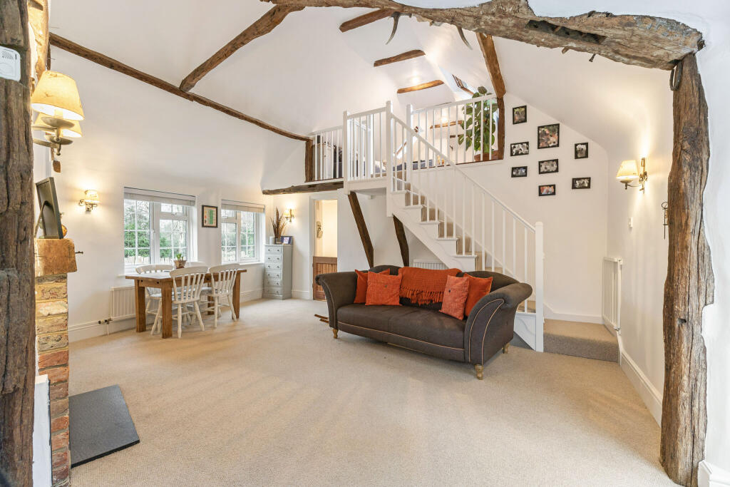House in Liss, East Liss - View 3