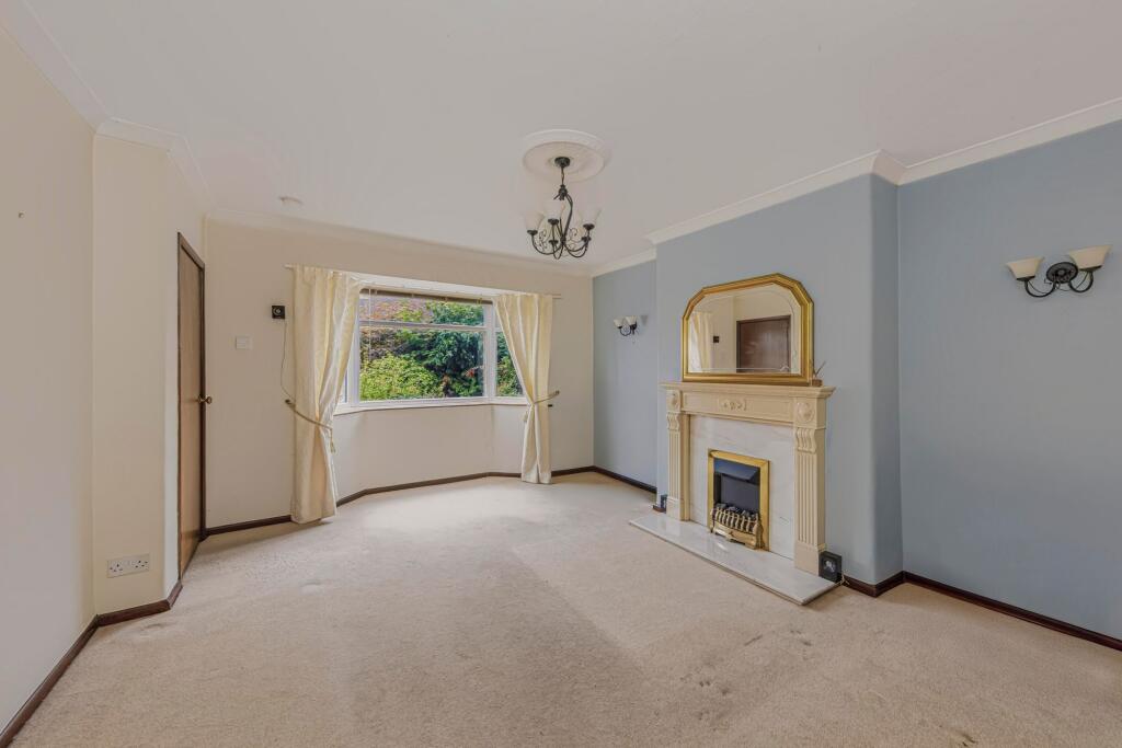 House in Stoke-on-Trent - View 3