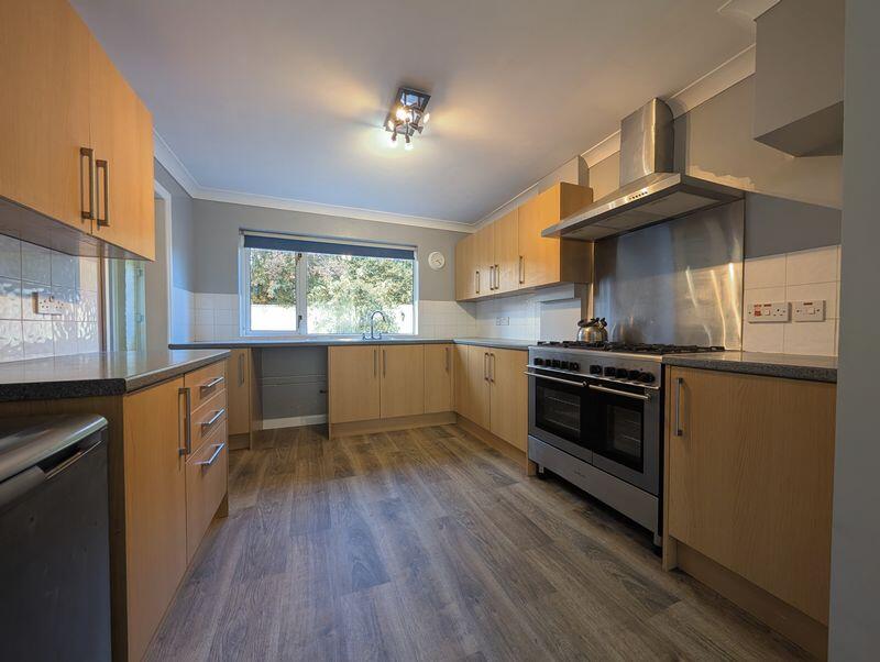 House in Portsmouth - View 5