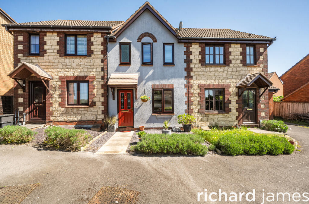 Main image of property: Thornhill Drive, St Andrews Ridge, Swindon, SN25