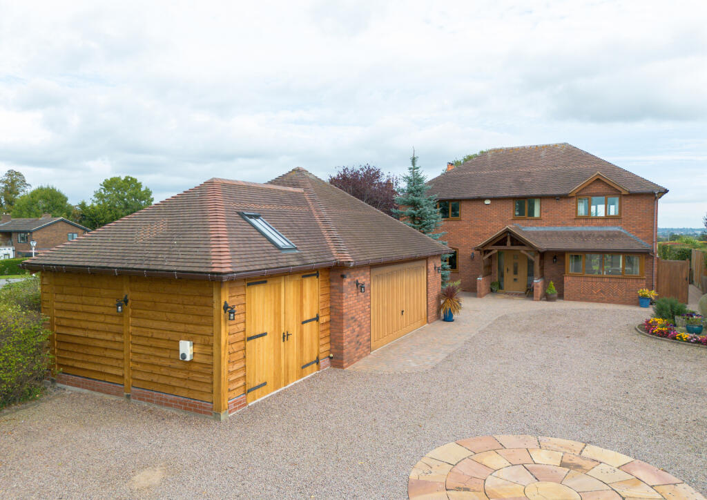 Main image of property: Lower Broadheath, Worcester, Worcestershire