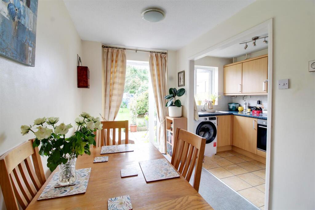 House in Hatfield, North Mymms - View 3