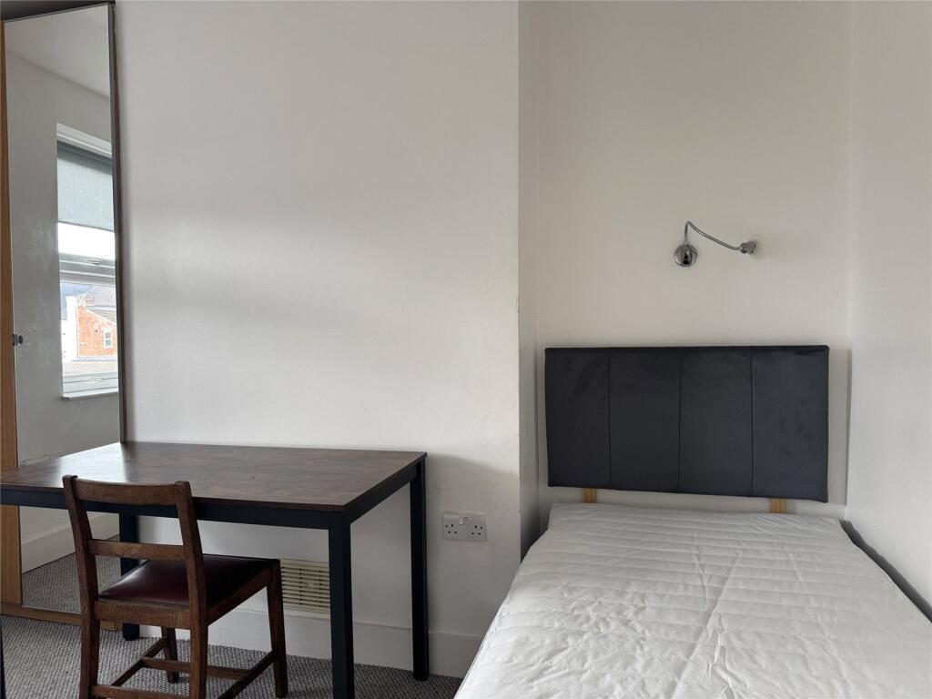 Main image of property: Botley Road, Oxford, Oxfordshire, OX2
