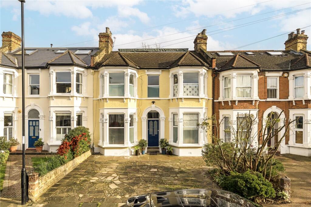 Main image of property: Broadfield Road, Catford, London, SE6