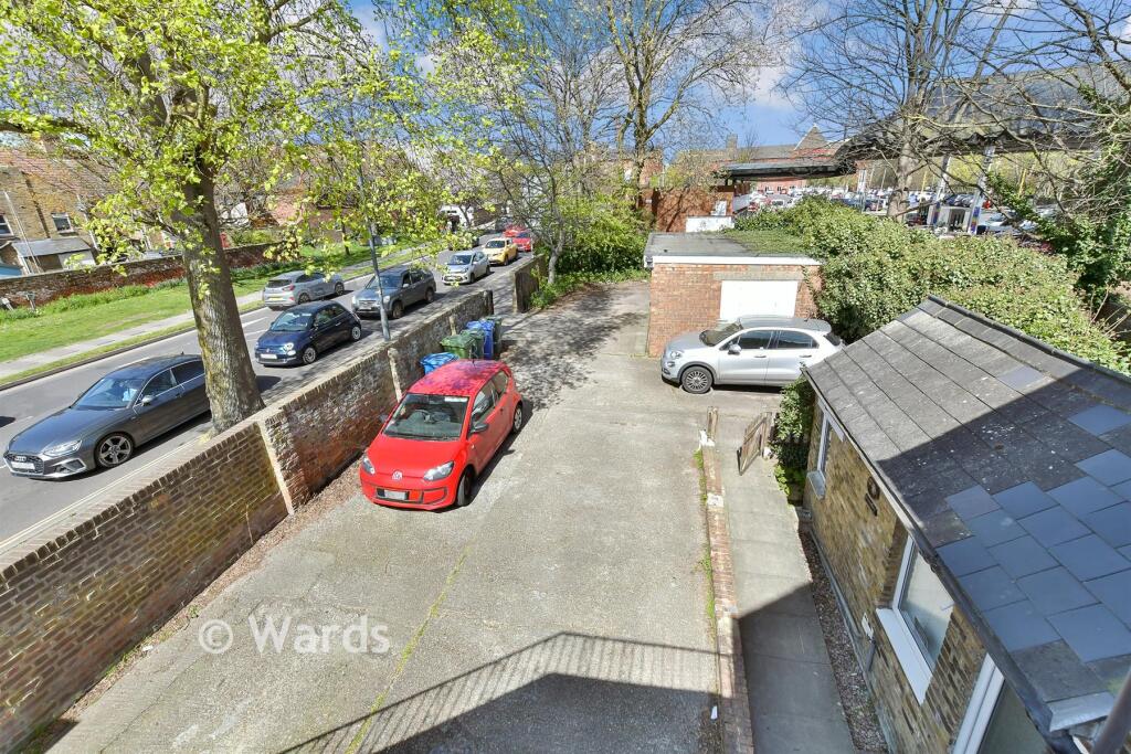 Apartment in Faversham, The Brents - More