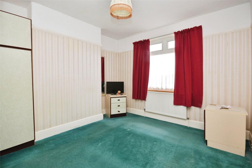 House in Plymouth - View 5