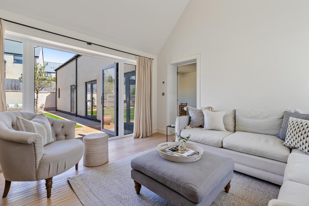 House in Torquay - View 2