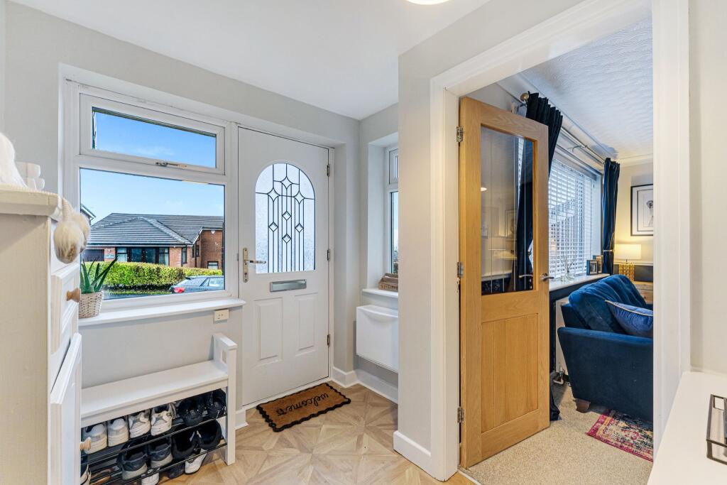 33, Horseshoe Lane, Bolton, BL7 photo 4