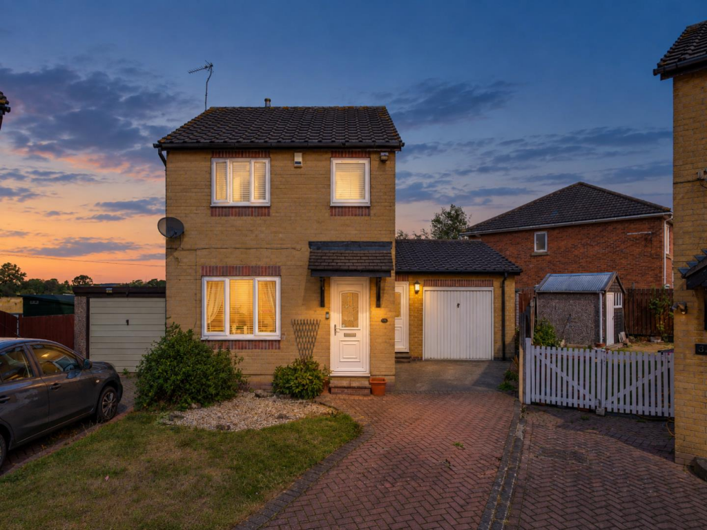 Main image of property: Sandall View, Dinnington, Sheffield