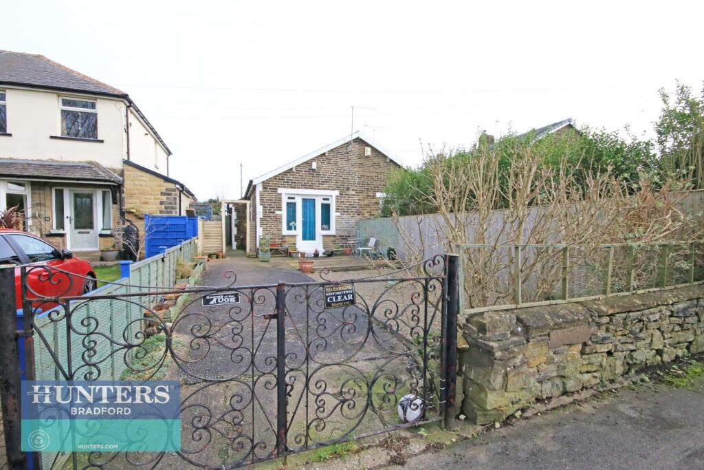 Tyersal Avenue Tyersal, Bradford, West Yorkshire, BD4 8HJ