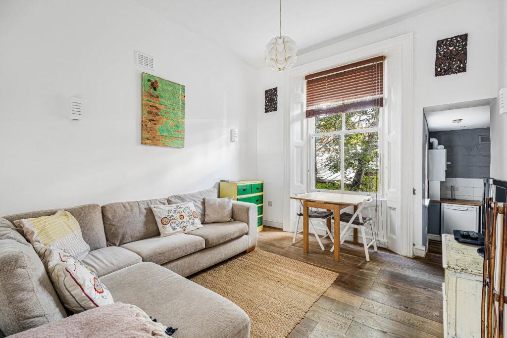 2-bed flat on Ladbroke Crescent, 
Holland Park, W11, £700,000