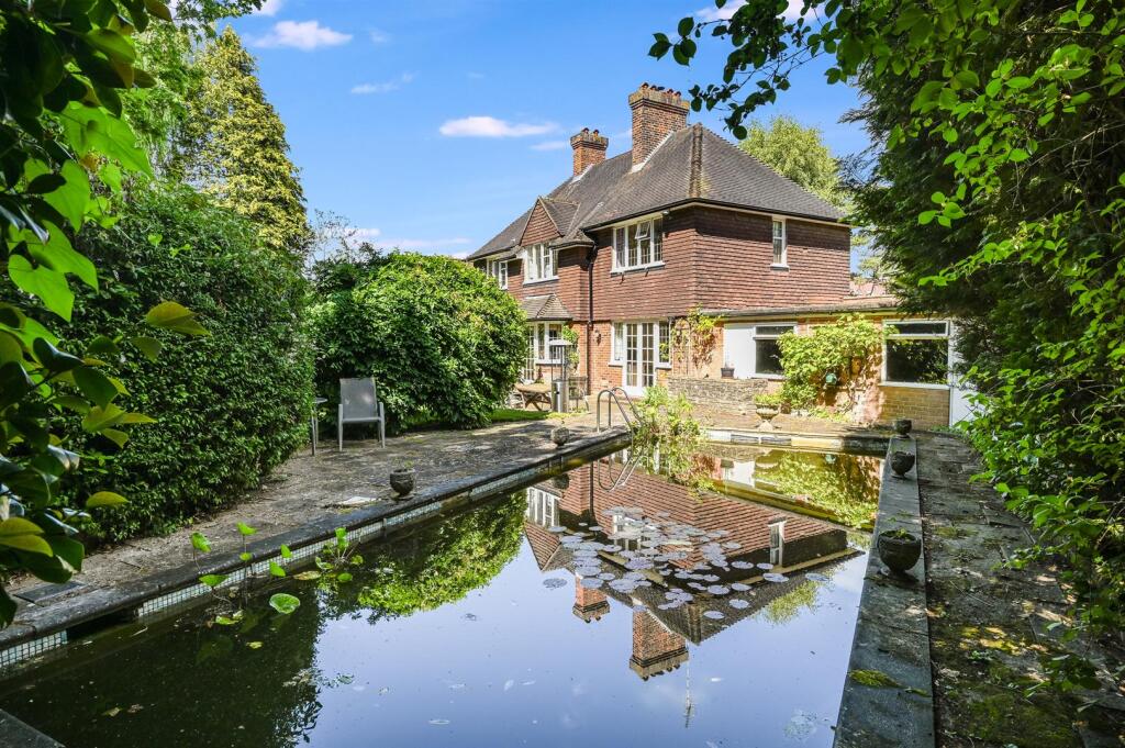 House in Chelmsford - View 4