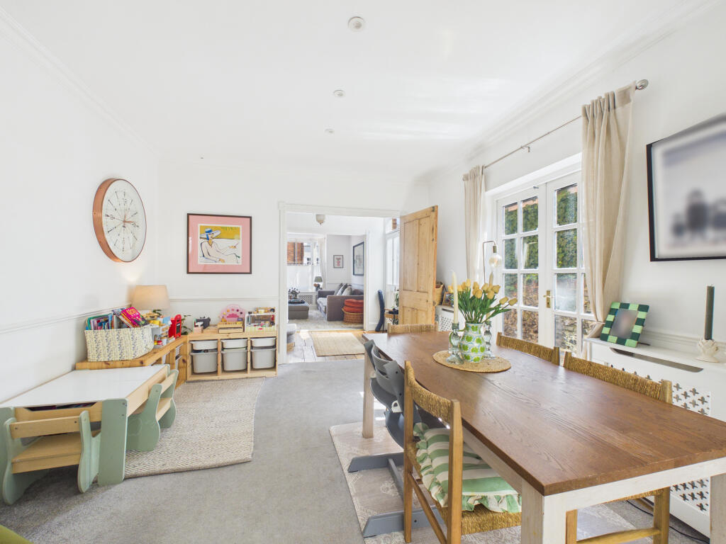 House in Marlow, Buckinghamshire - View 5