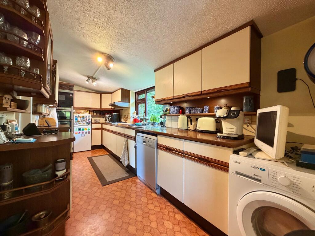 House in Forest of Dean, Woolaston - View 4