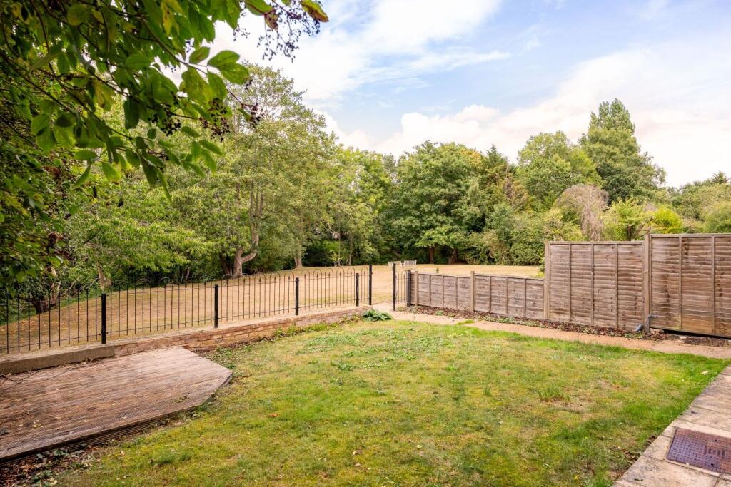 Main image of property: 2 bed apartment to rent in Manor Road, Twickenham TW2