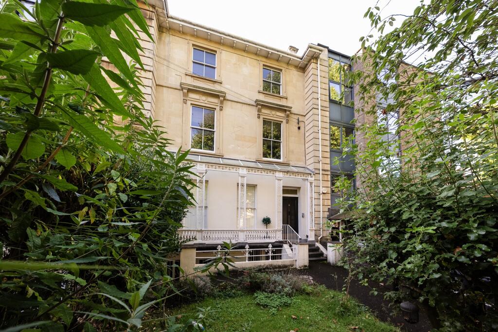 Main image of property: Top Floor Flat (Flat ), Westfield Park, BS6