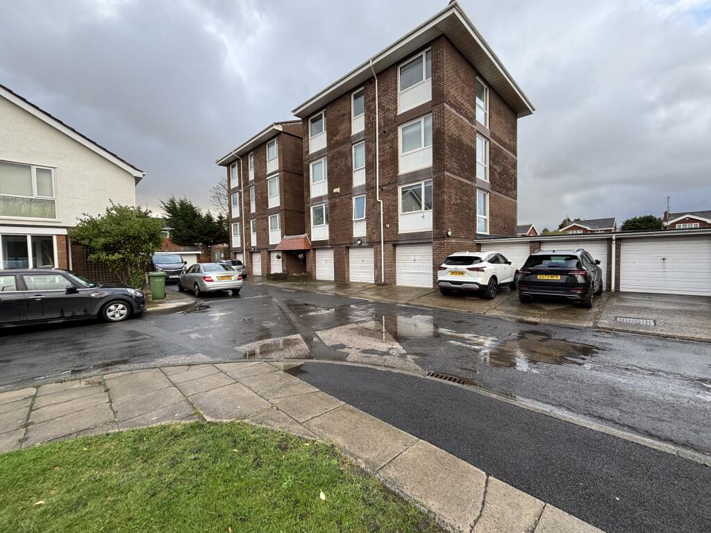 Main image of property: Channel Reach, Blundellsands, Liverpool, L23