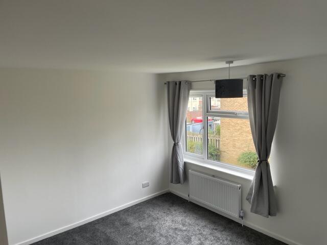 House in Southampton - More